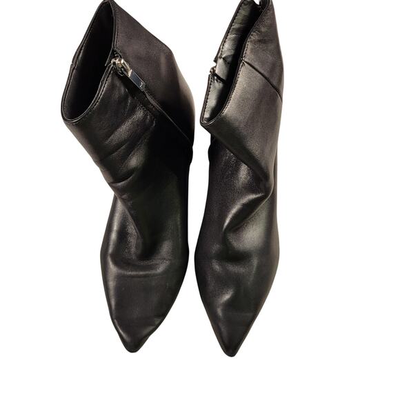 Marc Fisher LTD Leonna Pointed Toe Bootie black leather boot size 6.5 - Picture 4 of 7